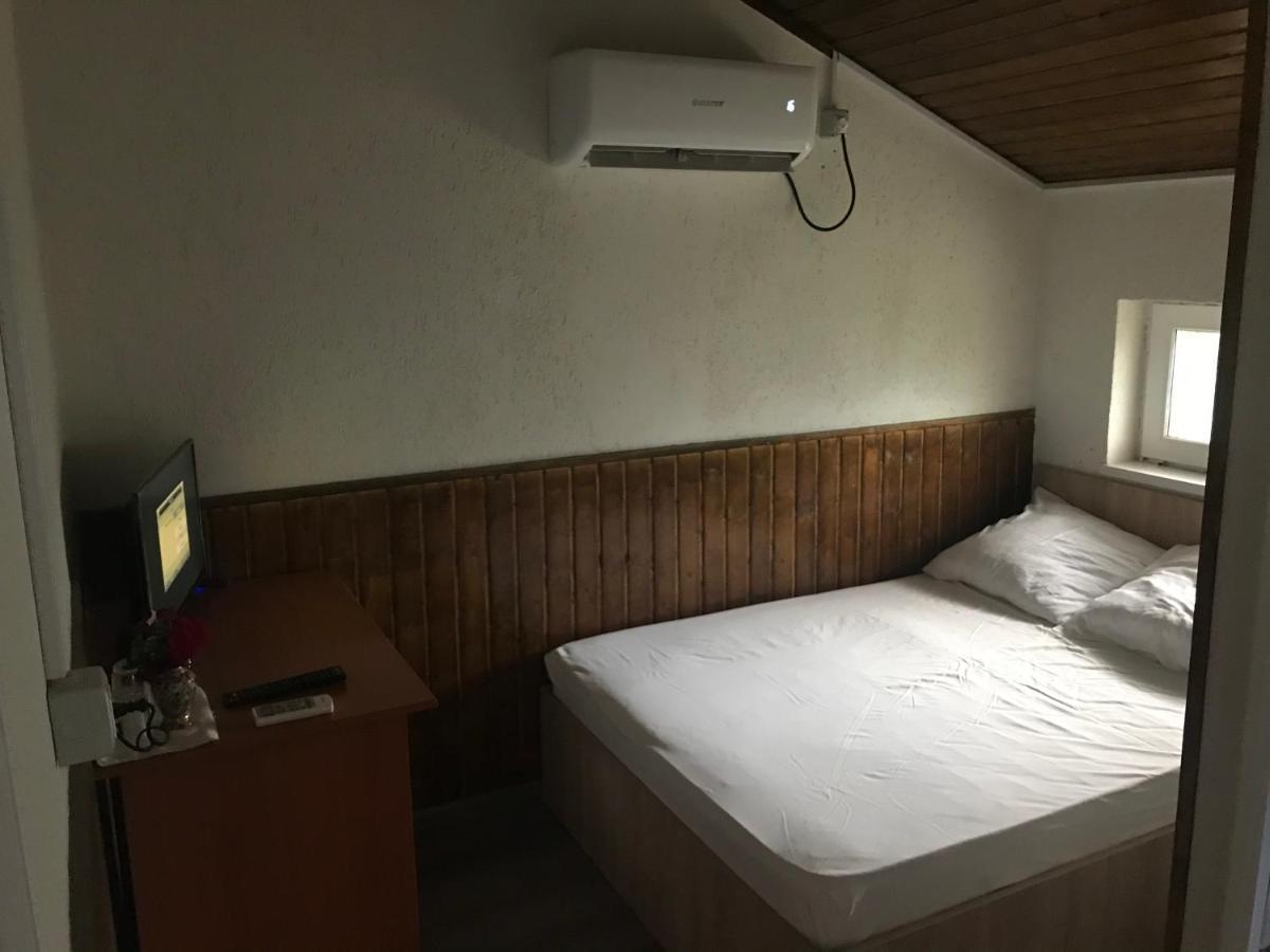 Hotel Casa Radu Tulcea Exteriér fotografie